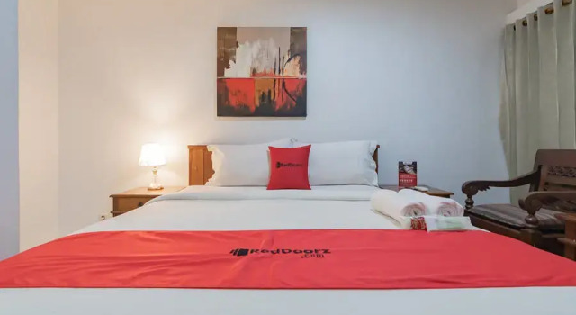 Deluxe chambre RedDoorz At Arwiga Hotel