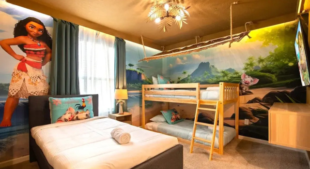 Luxe 9-bedroom Escape With Private Pool & Game Loft Solara Resort Near Disney