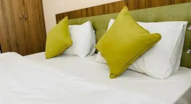 Holiday home 4 bedrooms 2 bathrooms - Almaty, Buchen Sie Hotel Almaty Kasachstan