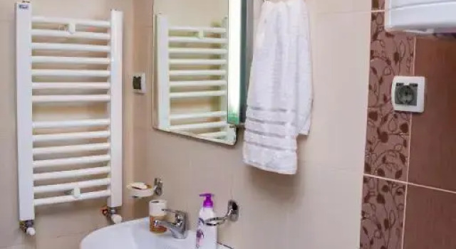 Studio SM Kragujevac, Buchen Sie Ferienwohnung Kragujevac Zentralserbien