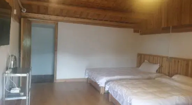 Hengchuan Yilou Homestay, Prenota Hotel Hotel a Anhui con parcheggio, Parcheggio