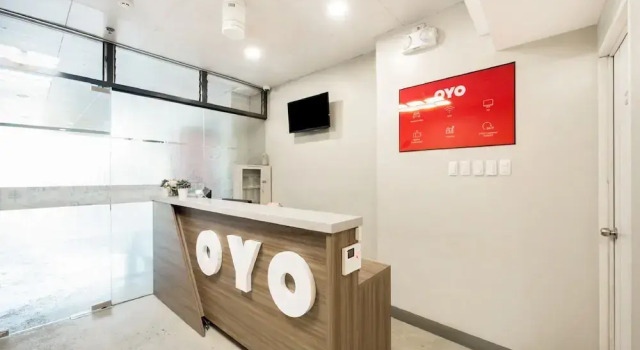 OYO 229 G Place, Prenota Hotel Manila 