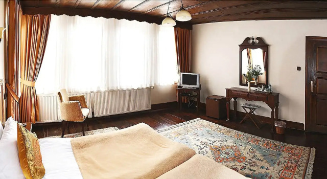 Ugurlu Konaklari