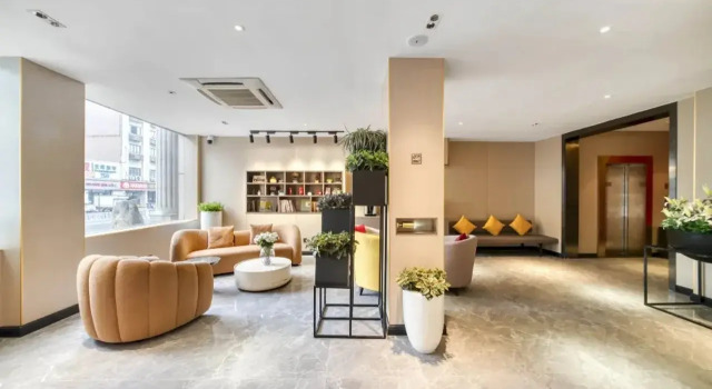 Home Inn Wulin Square Center - Hangzhou, Забронировать Отель Сячэн Ханчжоу, рядом с West Lake Cultural Square