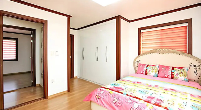Ganghwa Hyangwon Pension, Prenota Hotel Hotel a Gyeonggi-do con parcheggio, Parcheggio