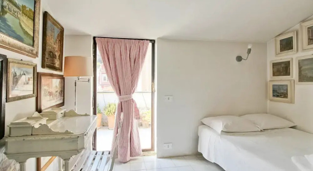 Romantic house with terrace, Забронировать Апартаменты/квартира Апартаменты Рима, рядом с Площадь Кампо-деи-Фиори, Апартаменты/квартира