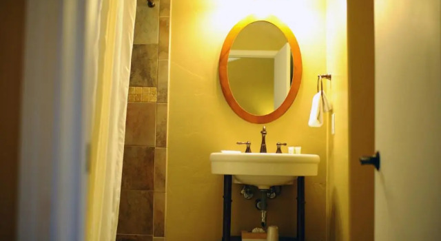 Четырёхместный номер Deluxe Sunset Inn Pacific Grove