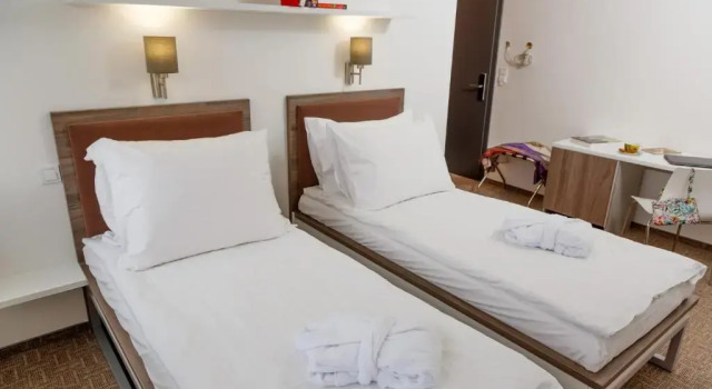 Standardowy rodzinny pokój z widokiem na ogród SKY Hotel Prague