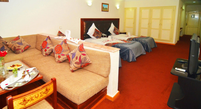 Omega Hotel Agadir, Rezerwuj Hotel Hotele w Souss-Massa-Draa z basenem, Basen