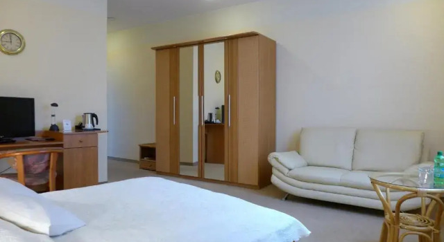 Четырёхместный номер Standard Hotel Komeda