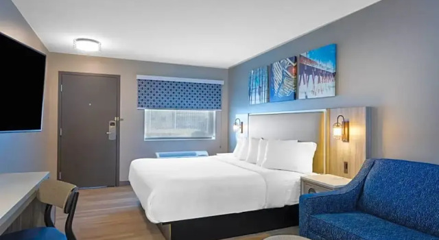 Номер Standard Days Inn by Wyndham Wilmington / University