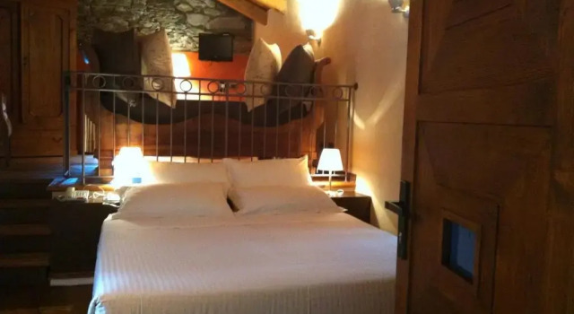Полулюкс Hotel Ad Gallias