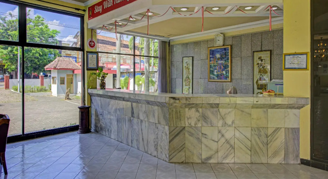 OYO 3934 Hotel Istana, Reservar Hotel Pekalongan Central Java