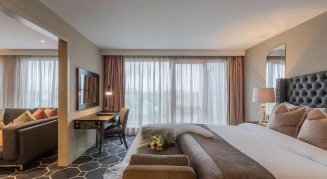 Люкс Presidential Athlone Springs Hotel