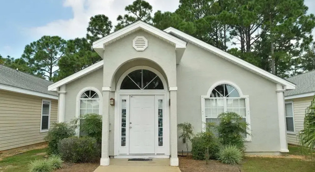 3BR 2BA House in Gated Community by CozySuites, Buchen Sie Ferienwohnung Apartments in Inlet Beach, Ferienwohnung