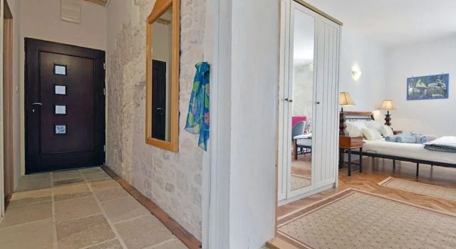 Harmony Room Hvar, Prenota Affittacamere Città di Lesina 