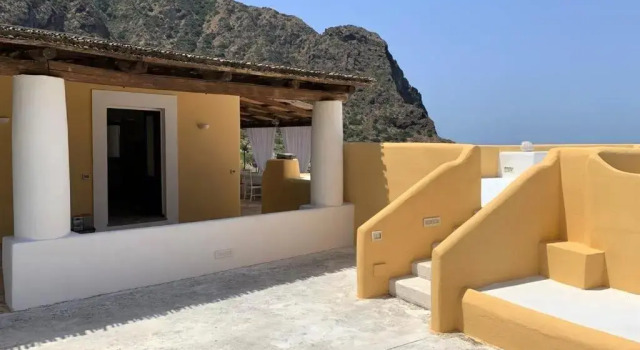 Коттедж с 4 комнатами Case Pollara - Ottima vista sul mare e sul tramonto