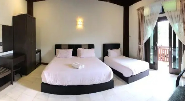 Singgahsana Villa by ZUZU, Rezerwuj Willa Pantai Cenang 