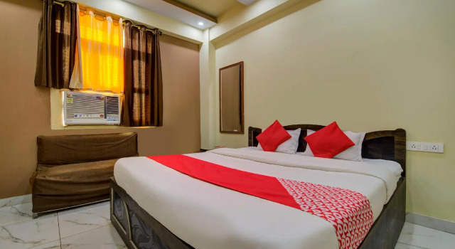 OYO 9658 Hotel Madhuram, Rezervovat Hotel Hotely v Bangalore s parkováním, Parkování