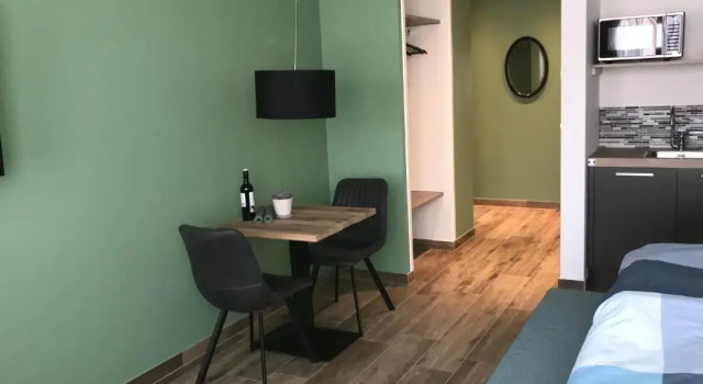 Studio aan 't Strand Bed by the Sea Adults only, Book Hotel Westkapelle 