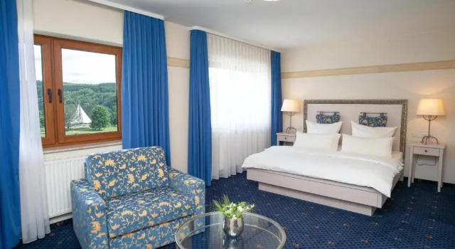 Люкс Hotel Am Kurhaus mit erstem Ayurveda Center Sachsens - direkt am Gesundheitsbad ACTINON & Kurpark