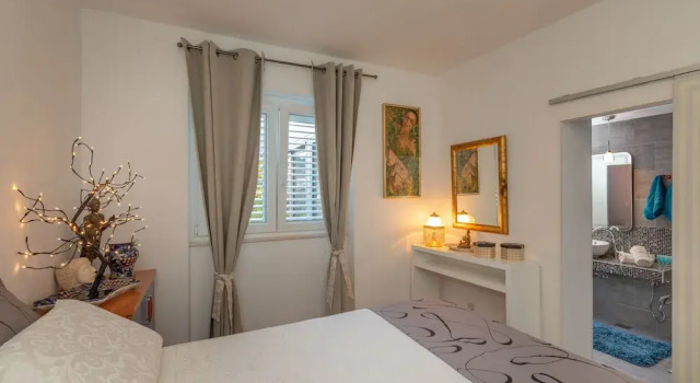 Apartment Romantika, Забронировать Апартаменты/квартира Дубровник Регион Дубровника, рядом с Частный пляж Hotel Vis