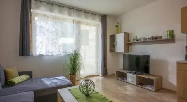 Haus Natalie, Rezerwuj Hotel Hotele w Tyrol z parkingiem, Parking