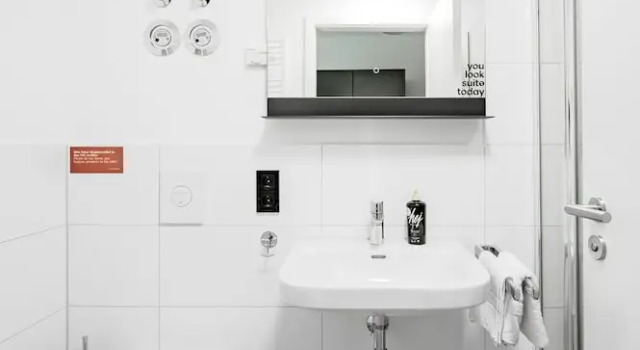 Люкс Limehome Metzingen Wilhelmstr