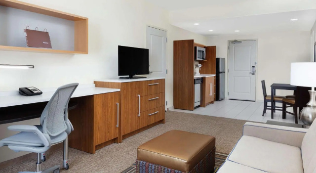 Двухместный люкс Home2 Suites by Hilton Parc Lafayette