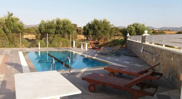 White Pearl Villa Gennadi, Reserva ahora Villa Hoteles en Rodas con piscina, Piscina