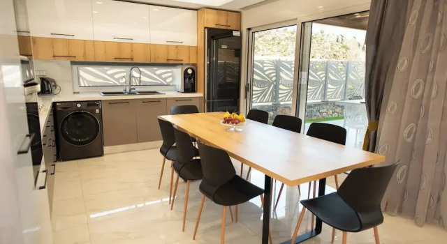 Beachfront Villa Kyma. Your own paradise, Забронировать Вилла Фаистос 