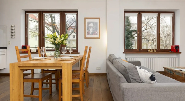 Studio Al.niepodległości by Renters, Prenota Hotel Varsavia Masovia