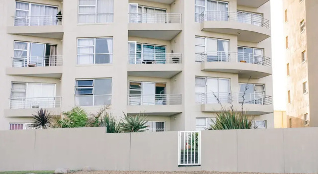 Ocean View Apartment The Bay 103