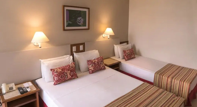 Трёхместный номер Standard Oft Tamandare Plaza Hotel