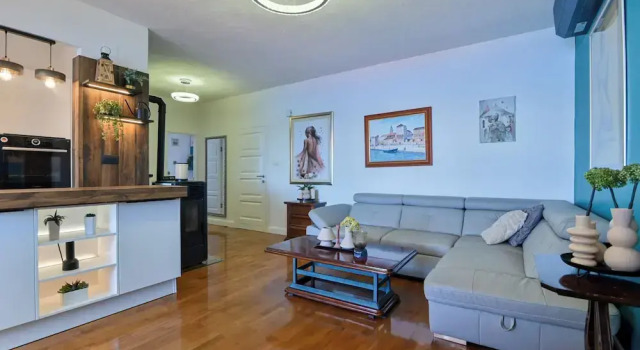 Апартаменты с 2 комнатами Apartment With Breathtaking sea View