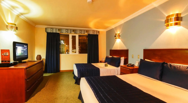 Hotel El Conquistador, Reservar Hotel Hotéis de 4 estrelas em Cuenca, 4*