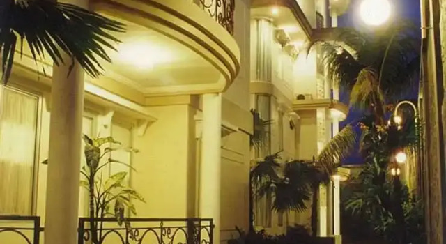 Inez Apartment 5