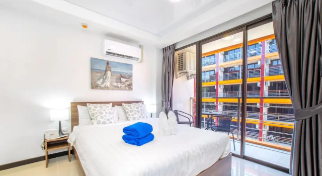 Апартаменты Business Naiharn Sea Condominium S608