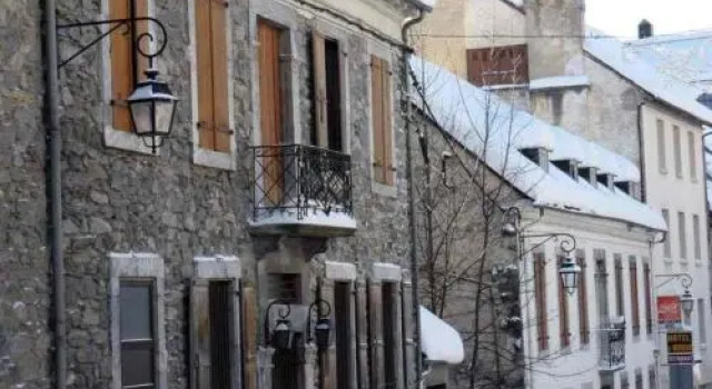Apartment Appartement Avec Chambre Et Mezzanine Proche Centre, Rezervasyon Daire Bareges Tourmalet Ski Resort