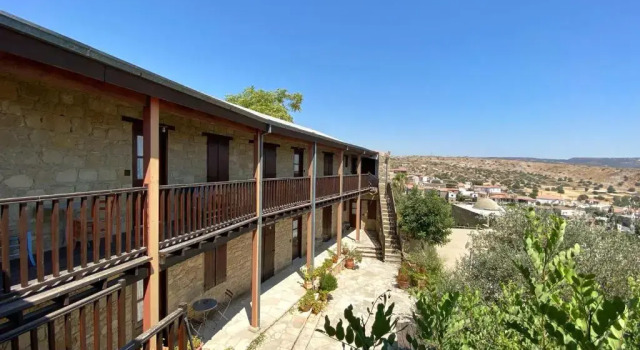 Апартаменты Eveleos Country House