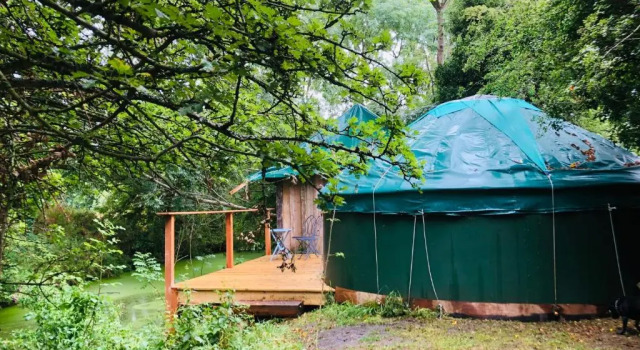 Тент Cotswolds Camping at Holycombe