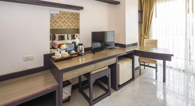 Двухместный номер Superior с балконом и с красивым видом из окна Bellevue Ocean Patong