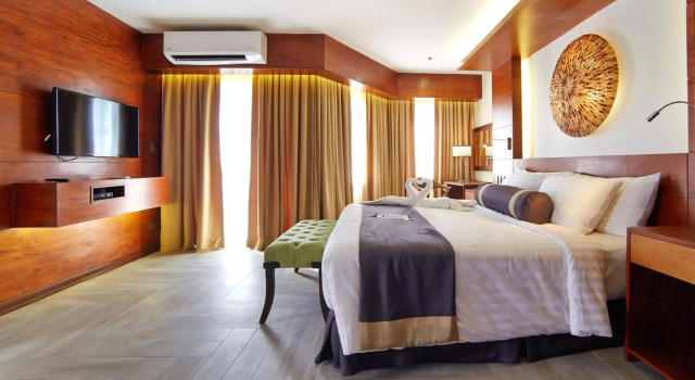 Cebu White Sands Resort and Spa