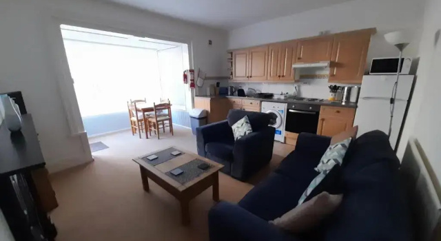 Апартаменты Little Parklands Apt2