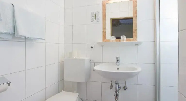 Номер Economy Hotel Linde