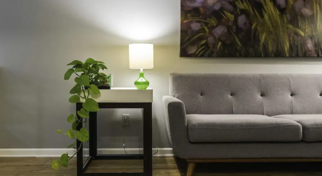 Tremont Townhouse, Забронировать Отель Отели Кливленда с парковкой, рядом с Оружейная палата Cleveland Gray, Парковка