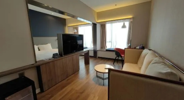 Люкс Holiday Inn Express Foshan Beijiao by IHG