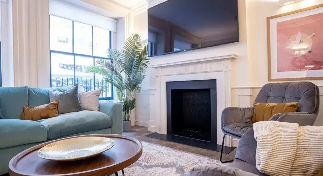 Апартаменты Liverpool St Three Bedroom Home Near Tube Station