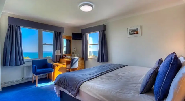 Номер Comfort Hotel Jerbourg