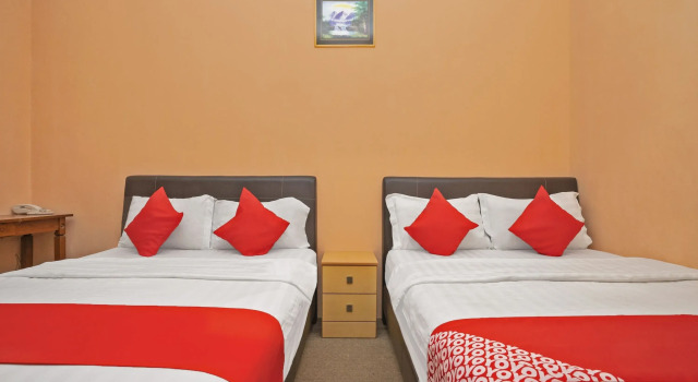 Семейный люкс Sz Hotel